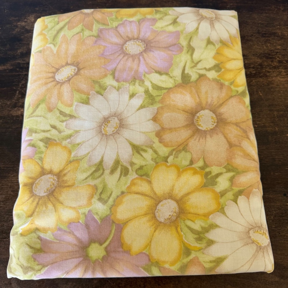Vintage Cannon Monticello Muslin Full‎ Flat Sheet Floral 70's Retro Groovy MCM